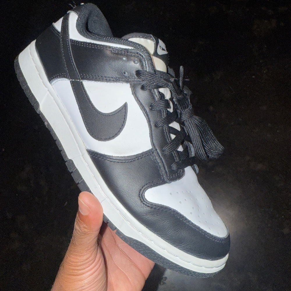 Nike Dunk panda low black and white